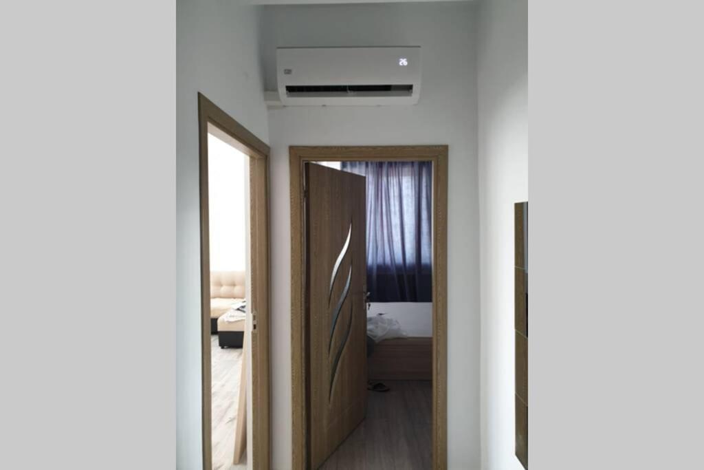 Moni Apartment Нэводари Экстерьер фото