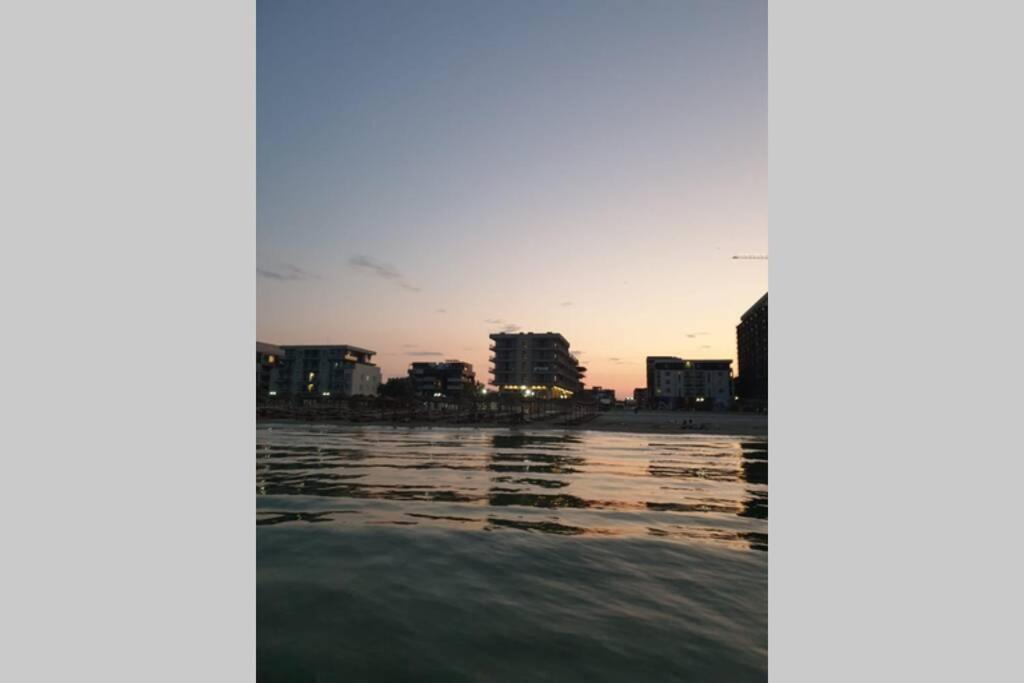 Moni Apartment Нэводари Экстерьер фото